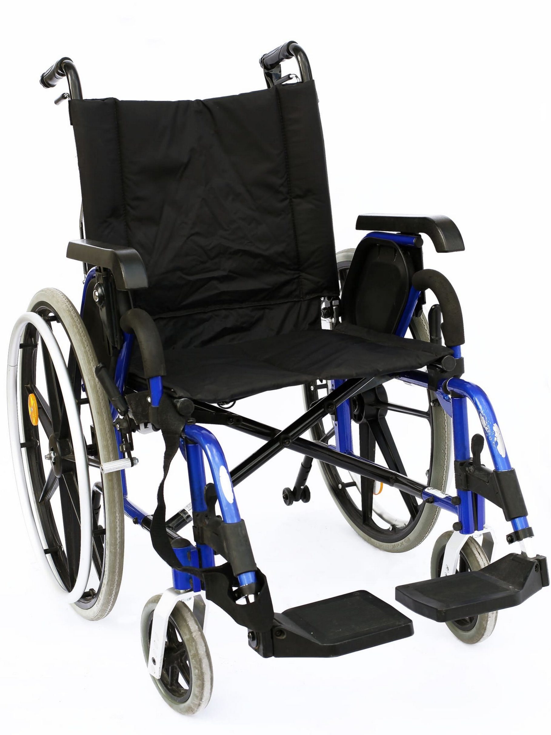 FAUTEUIL ROULANT MANUEL PLIABLE